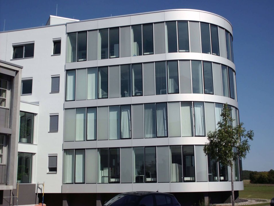 Bürogebäudebau Würzburg Friedrich-Bergius-Ring Teilansicht