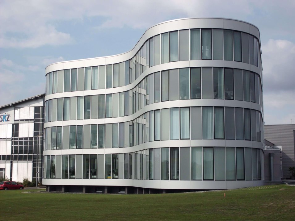 Gesamtansicht Bürogebäudebau Würzburg Friedrich-Bergius-Ring